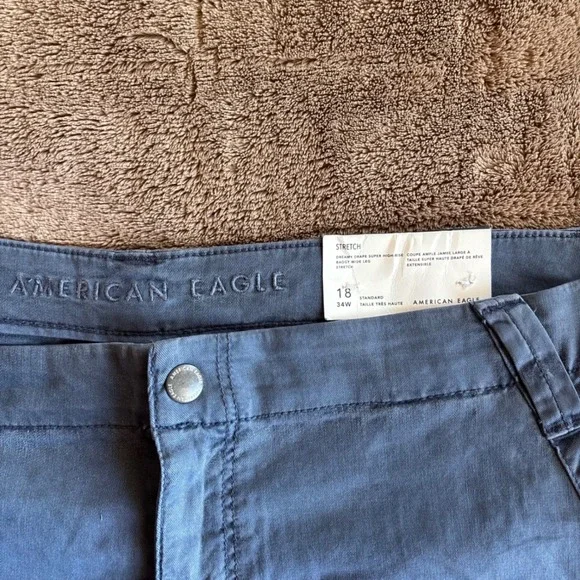 American Eagle Dreamy Drape SuperHigh Rise Baggy WideLeg Cargo Pants Blue 18 34W - Picture 5 of 11